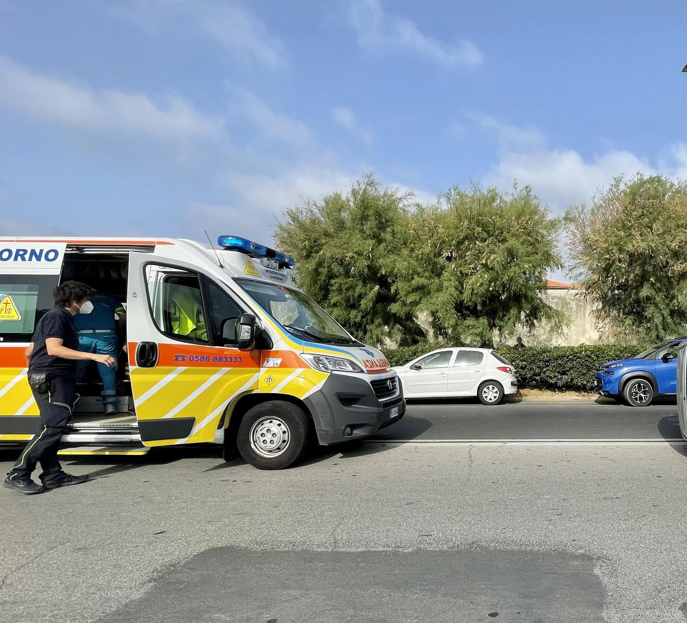 Investito da un’auto, muore in ospedale