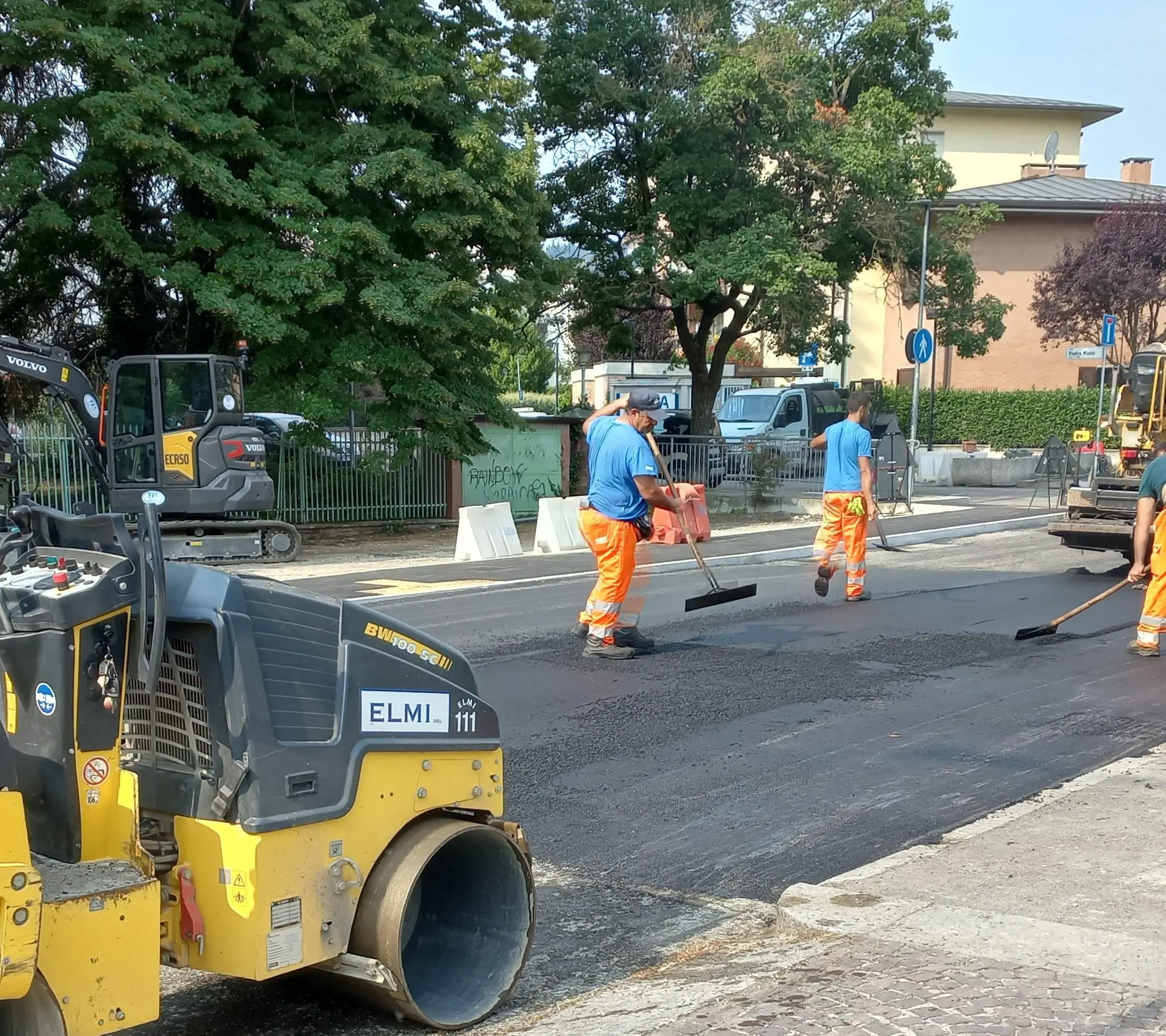 Lavori stradali a Marina Traffico deviato