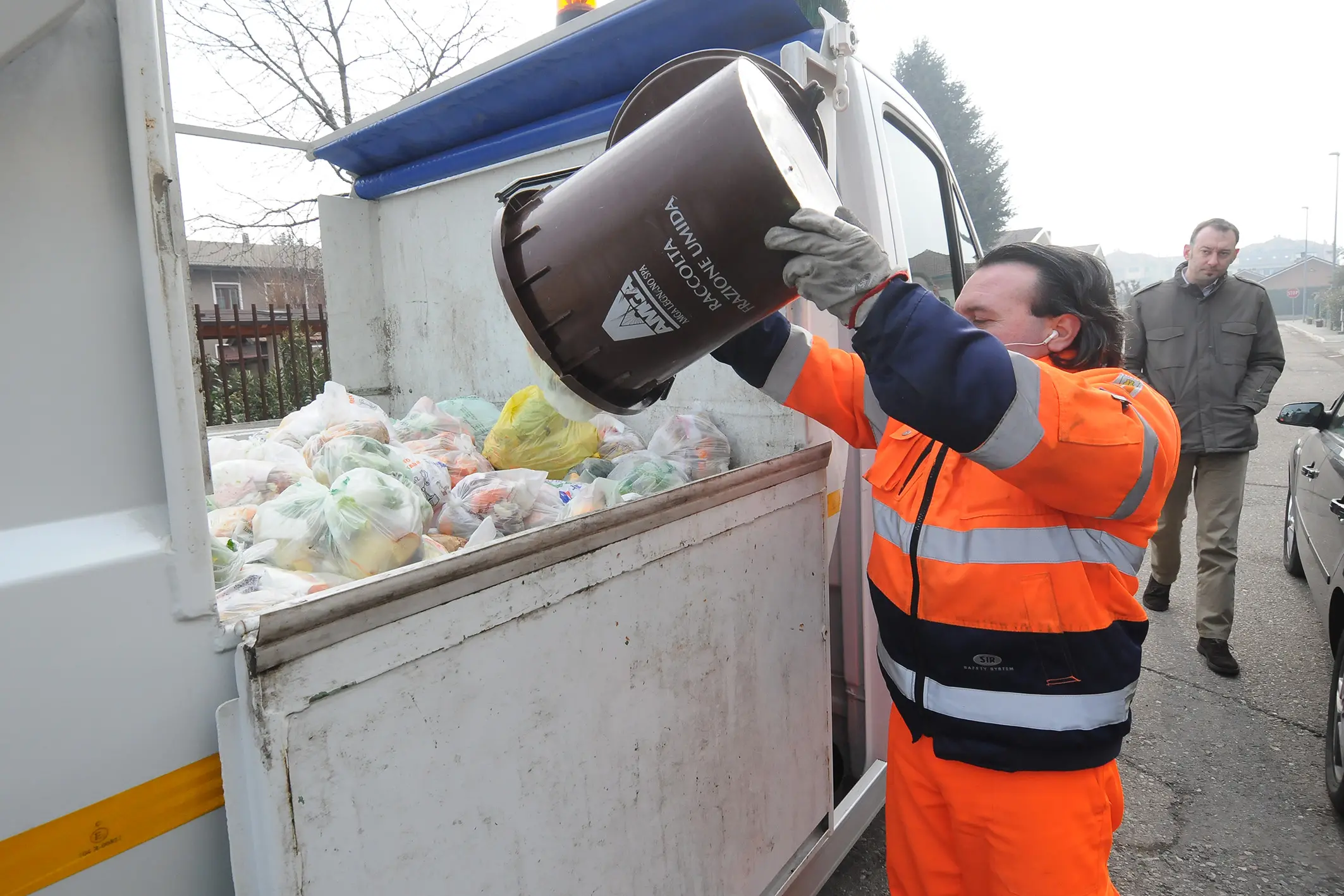 Raccolta dei rifiuti nelle festività natalizie a Livorno: ecco gli orari