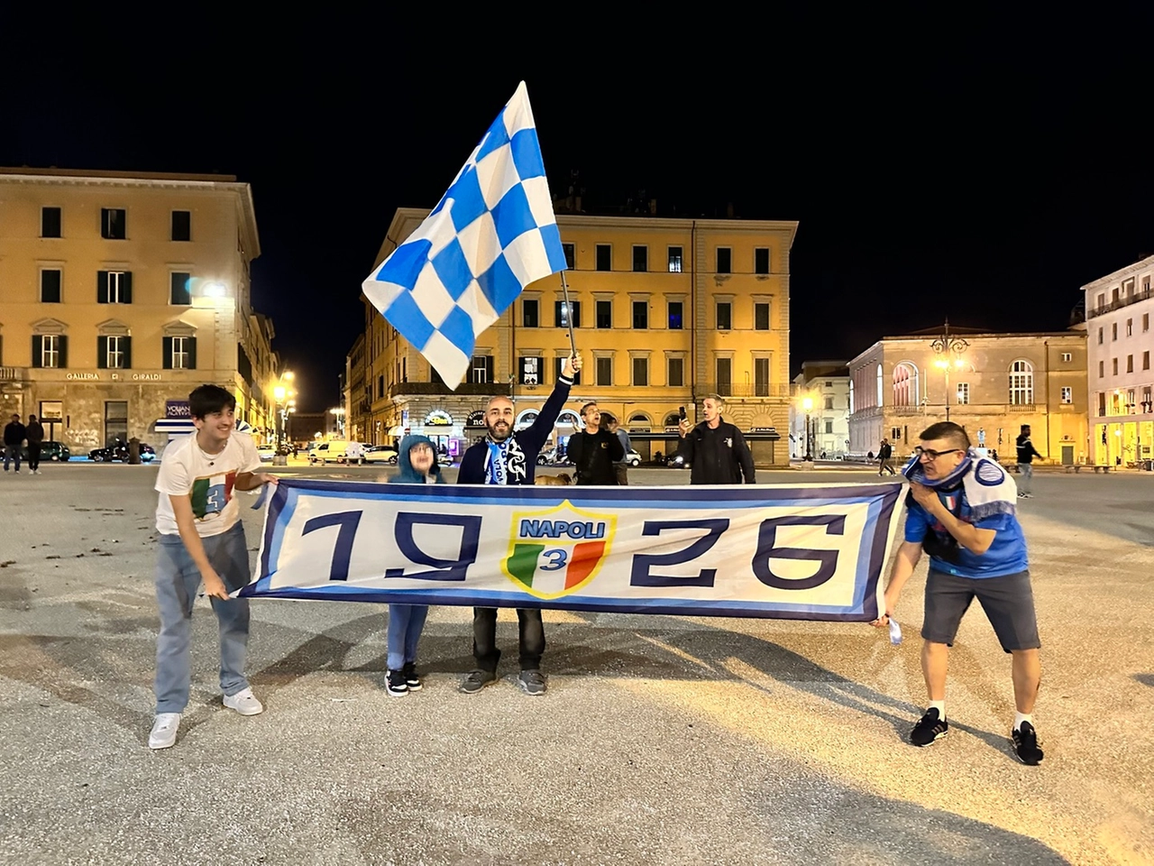 immagine di sfondo 18