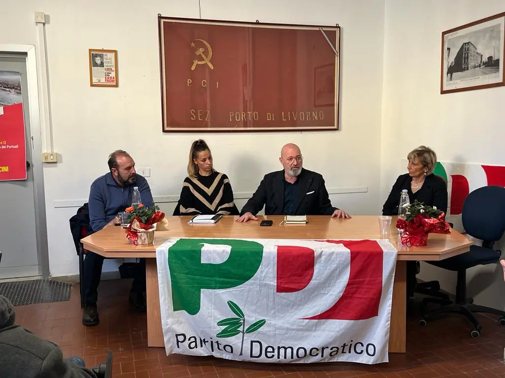 Pd, Bonaccini a Livorno: "Alle politiche i candidati del Pd siano scelti dall'elettorato"