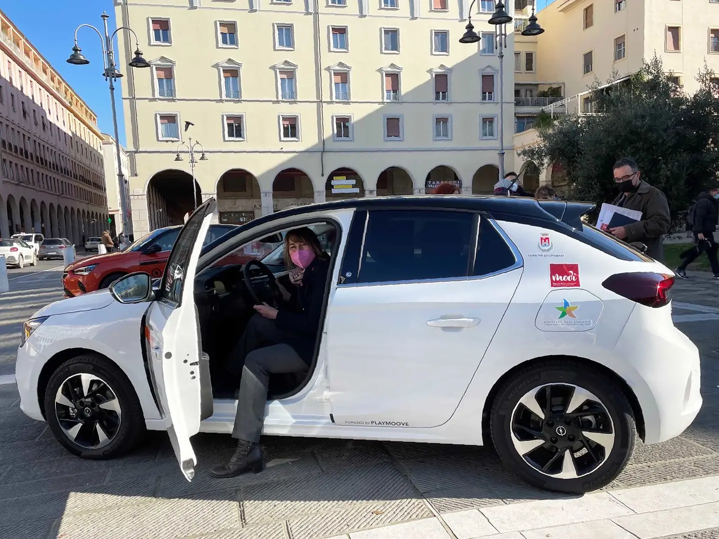 Livorno, al via il servizio car-sharing con auto elettriche