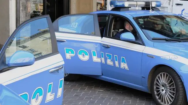 Truffa un ottantenne e gli scuce 30mila euro: arrestata una donna