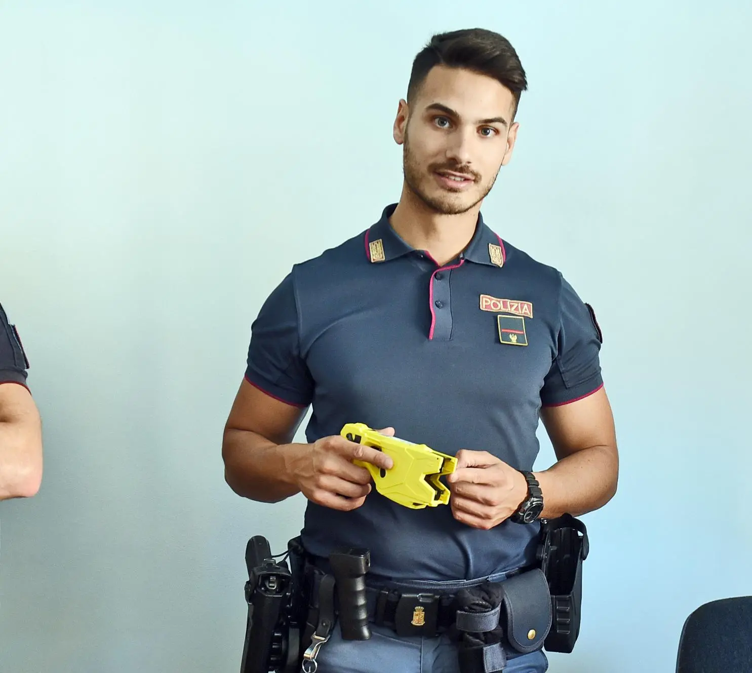 "Serve il taser anche per i vigili"