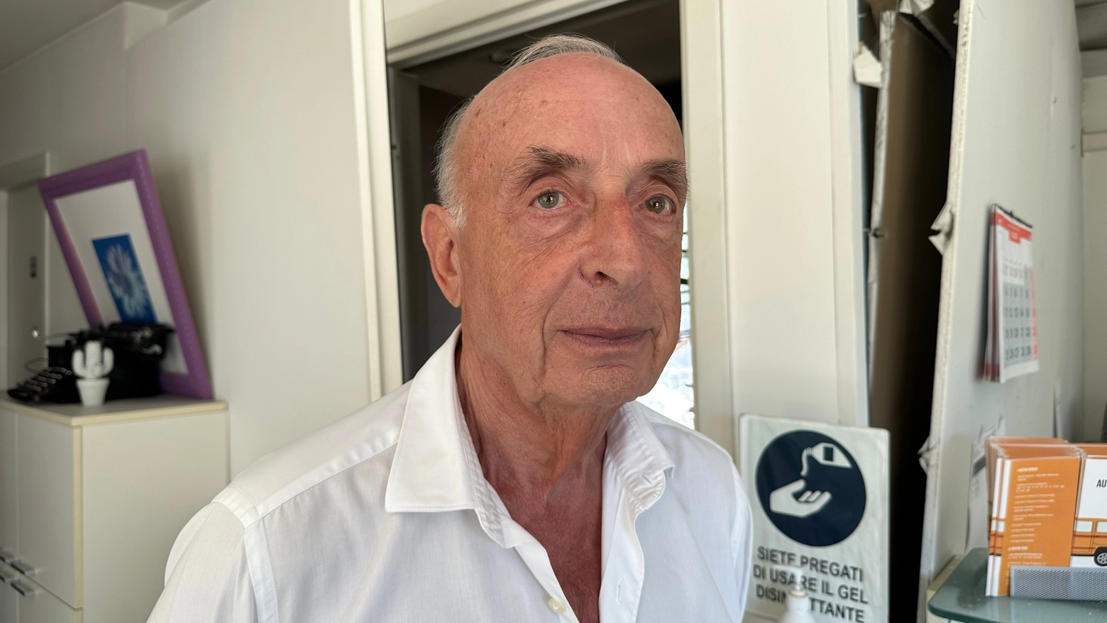 Roberto Vannucci, titolare della scuola guida (Foto Novi)