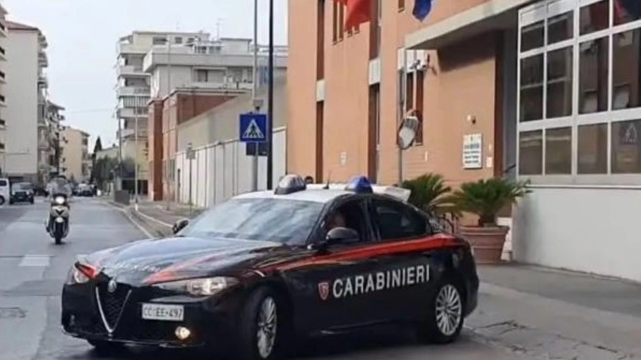L'intervento dei carabinieri al pronto soccorso