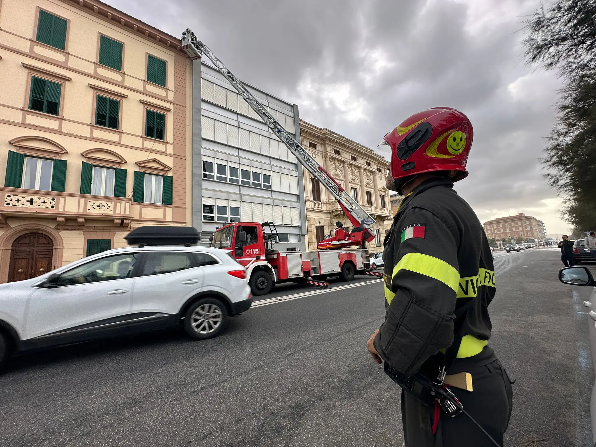 Maltempo, vento forte: gli interventi dei vigili del fuoco