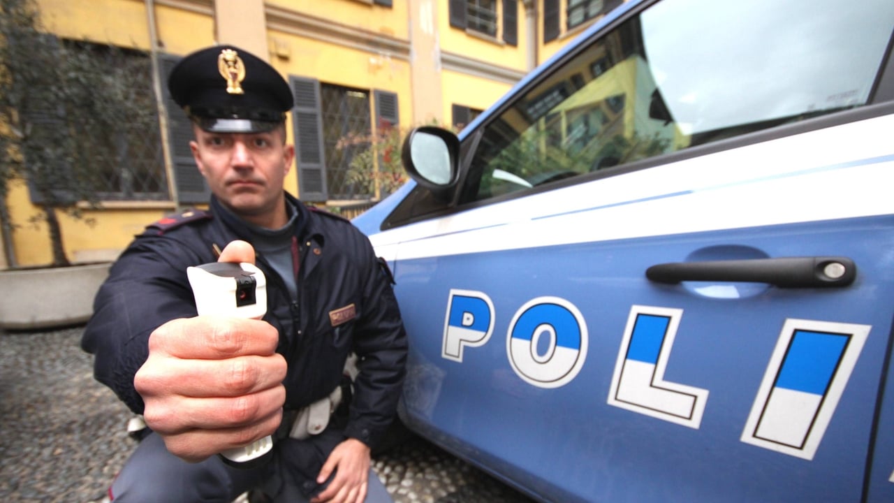 Gli agenti hanno utilizzato lo spray al peperoncino (foto d'archivio)