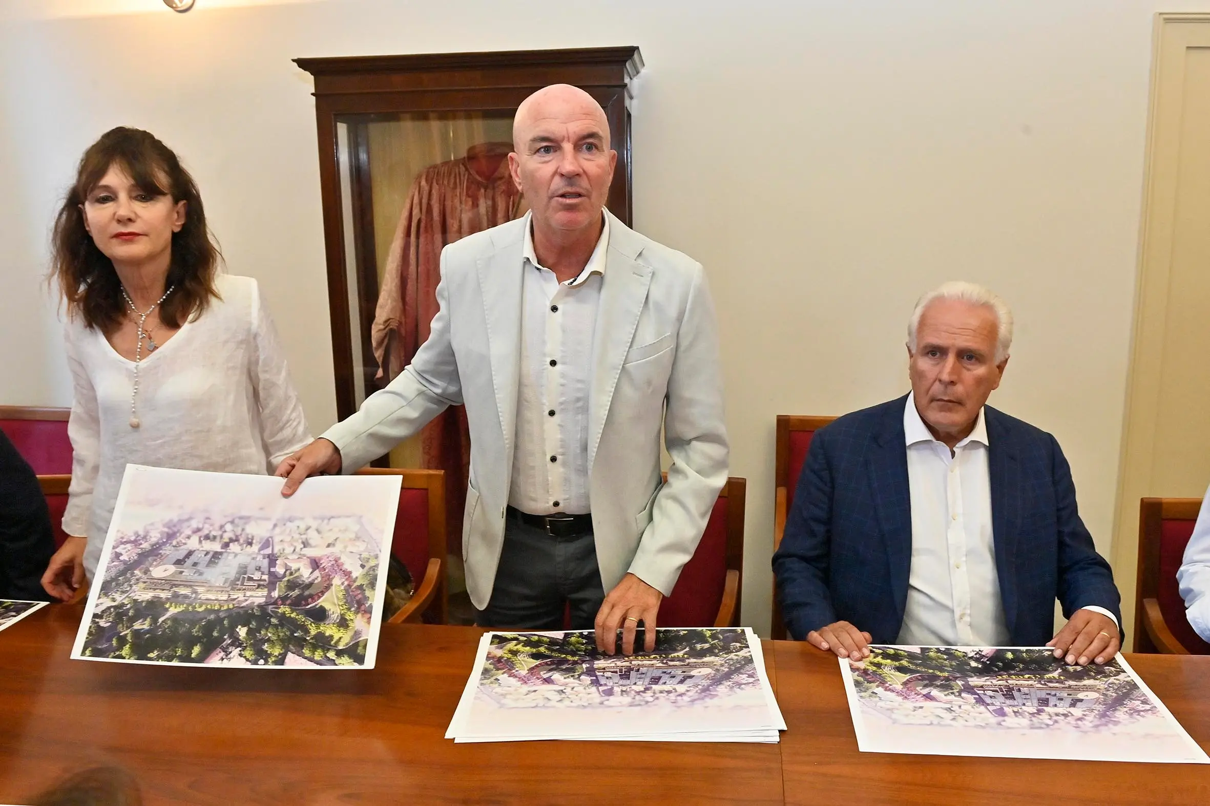 Livorno, ecco il nuovo ospedale. Il sindaco: “Arricchirà la città”