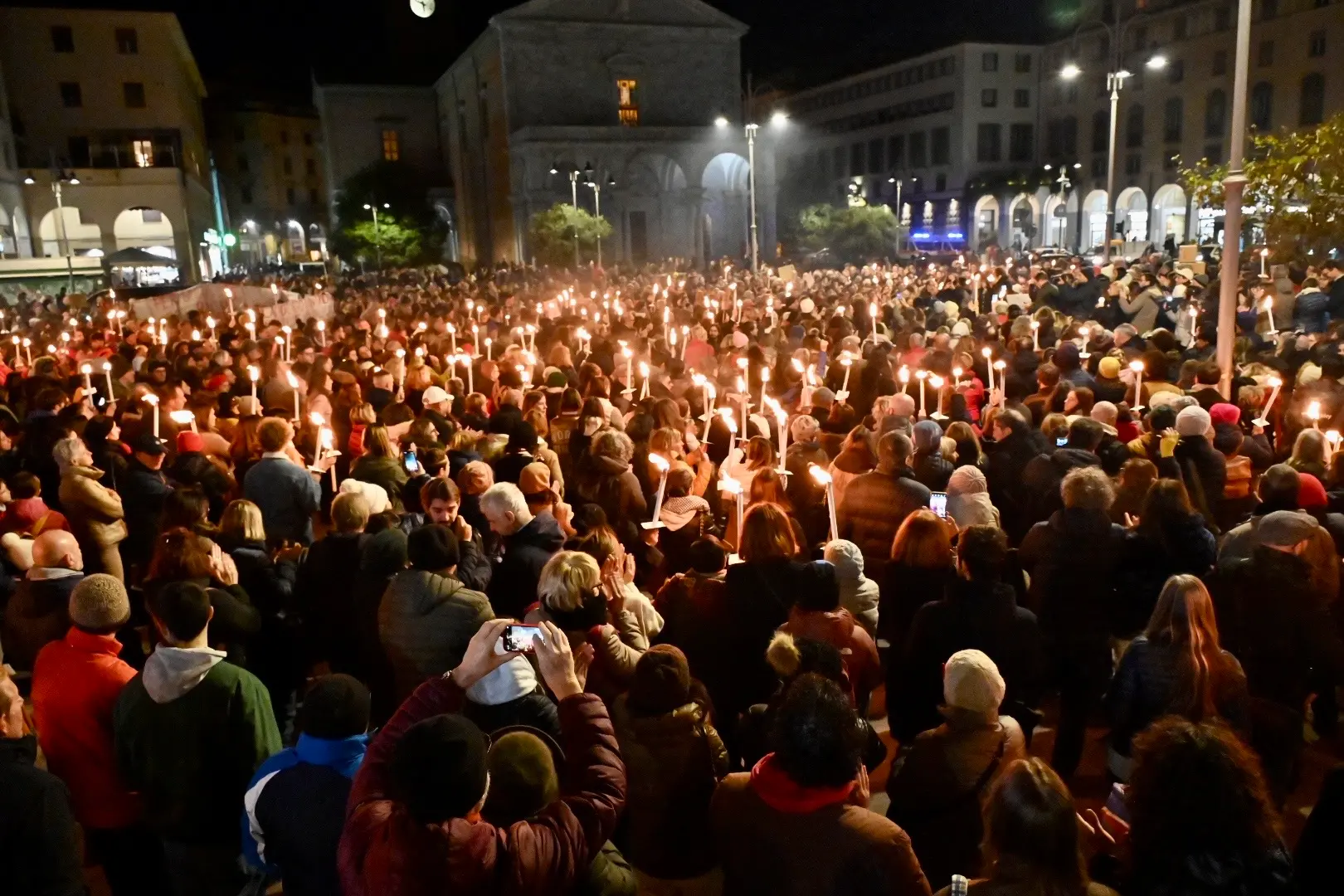 Livorno dice no alla violenza contro le donne