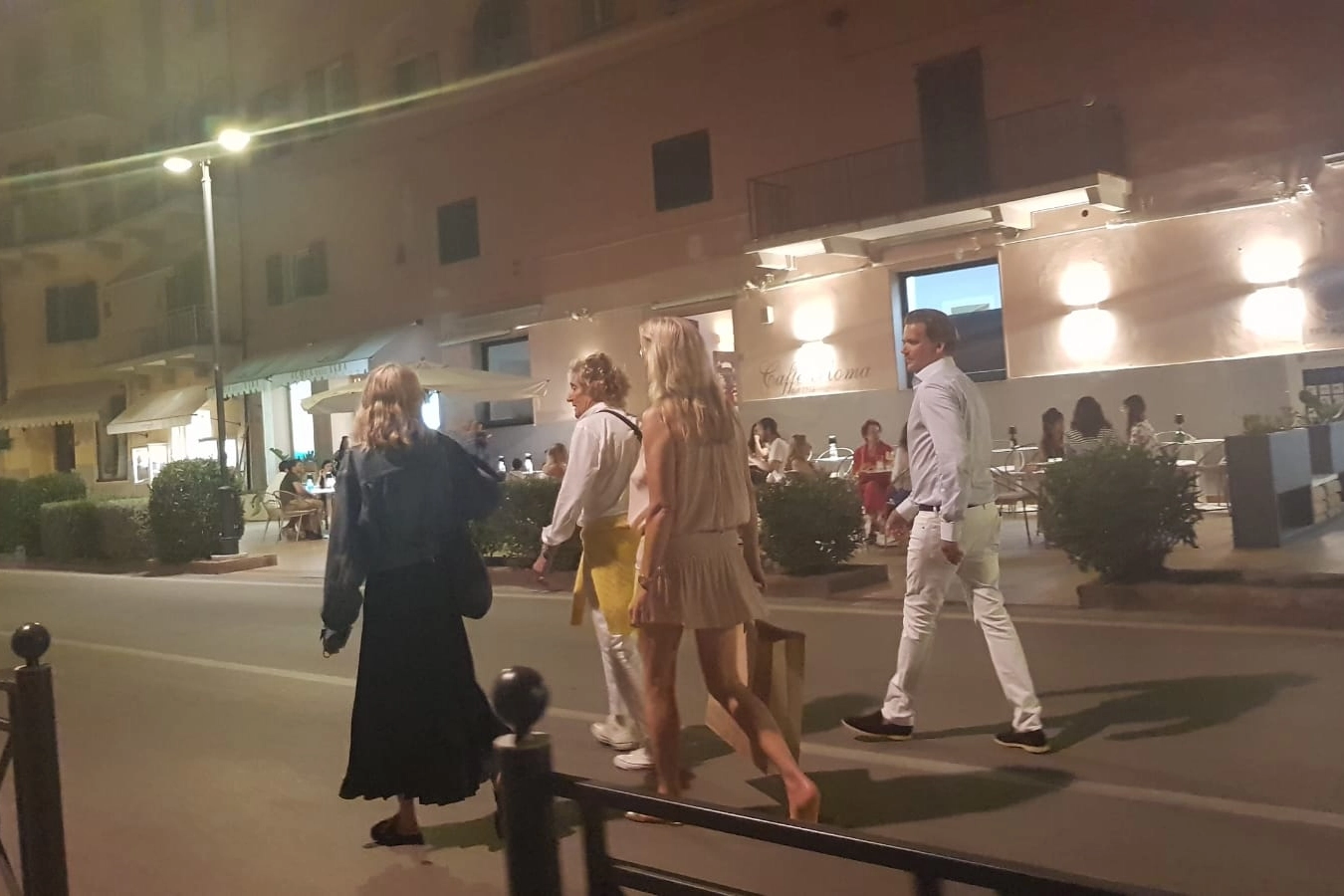 Rod Stewart a passeggio a Portoferraio