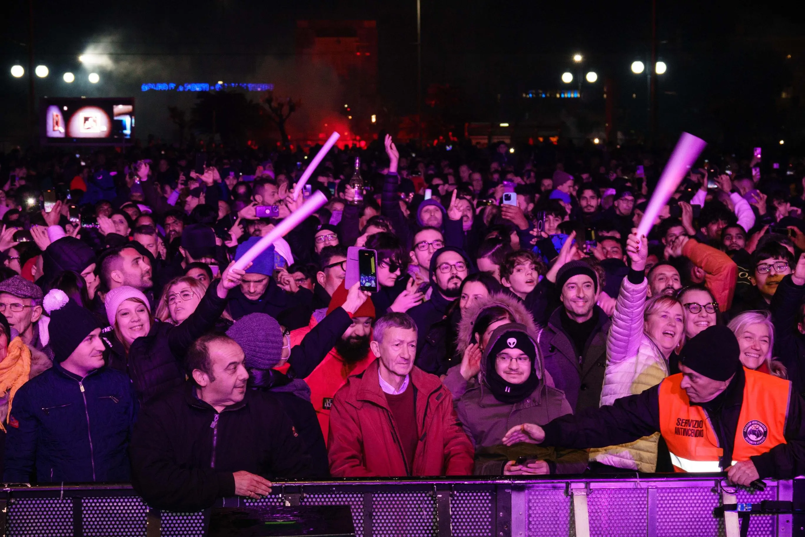 Botti e petardi vietati nella festa in piazza