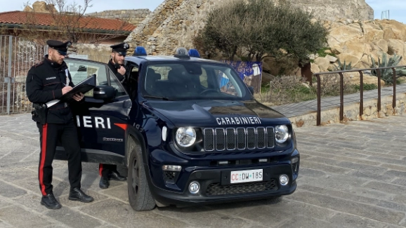 Carabinieri (foto di repertorio)