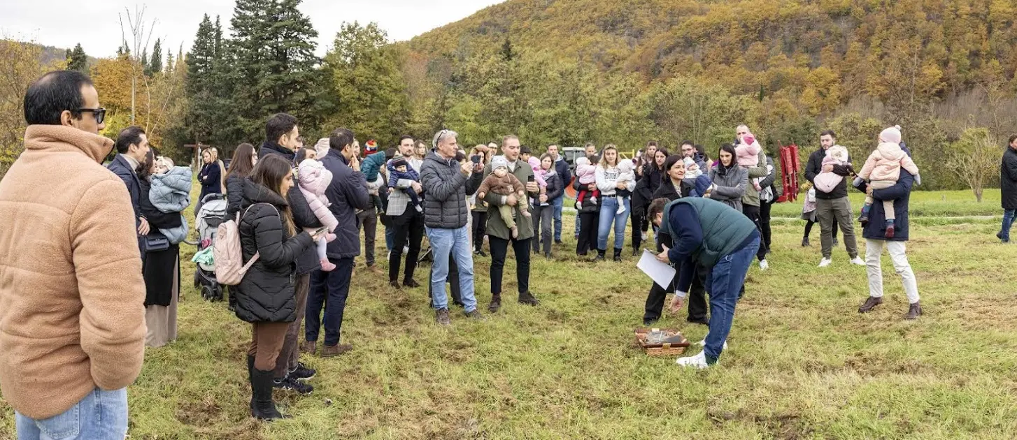 “Giornata Nazionale dell’albero”, Aboca celebra la seconda edizione del Progetto Mandorlo