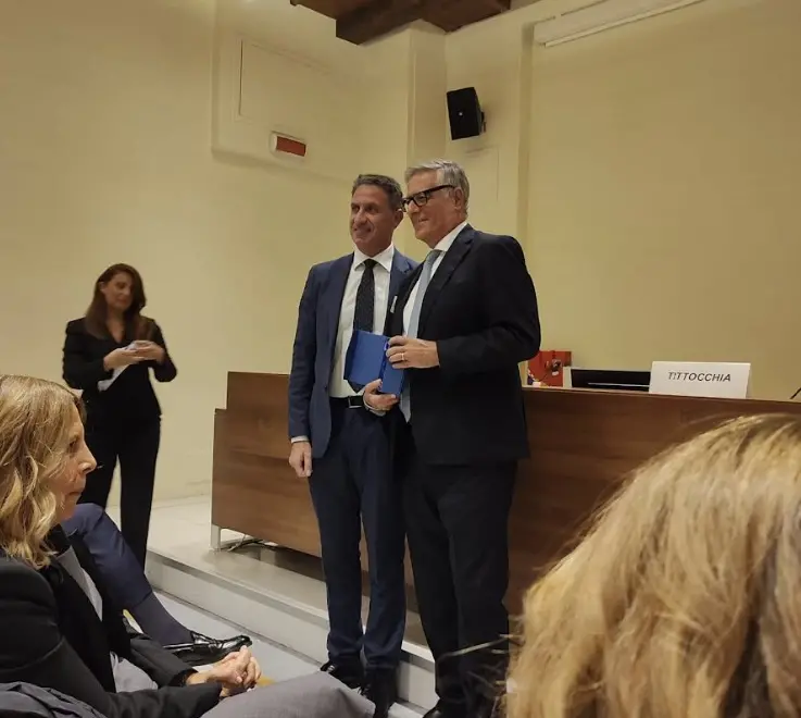 Premio soft skills 2024, il professor Pasquale Giuseppe Macrì premiato al Senato