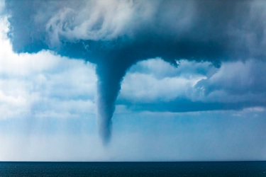 Perché le trombe marine sono in aumento? L’esperto del Cnr: “L’evento meteo di Palermo da studiare”