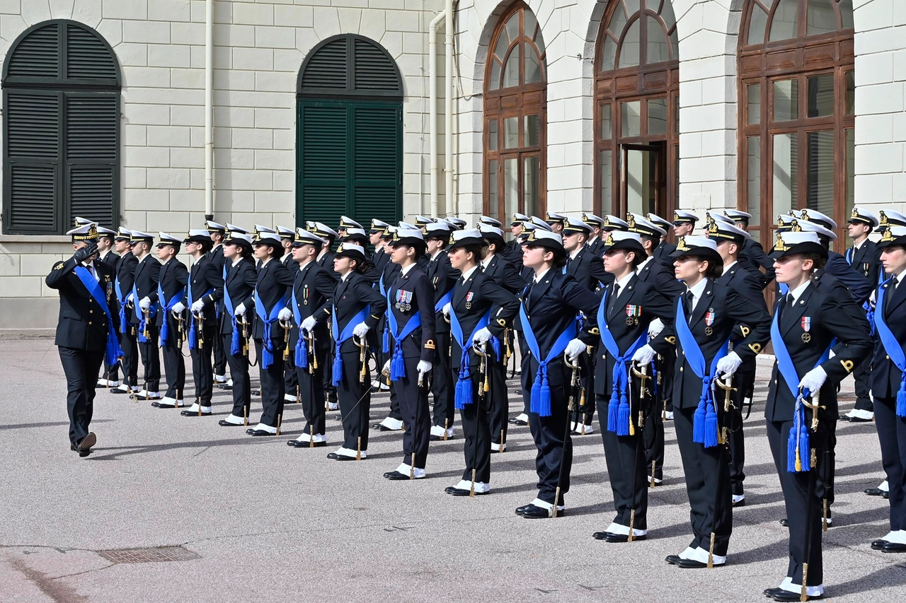 Un momento del giuramento (Foto Novi)