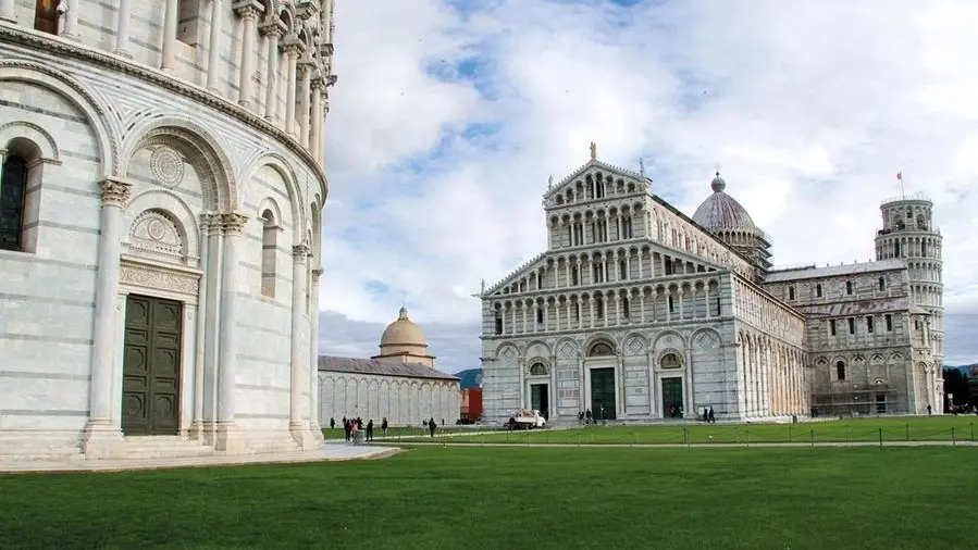 Pisa, in piazza dei Miracoli arriva la danza quantistica del quibit