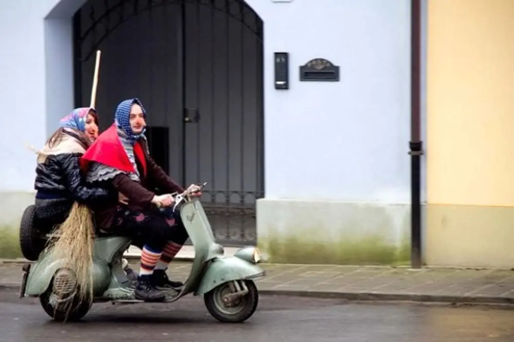 La Befana in vespa a Montevarchi