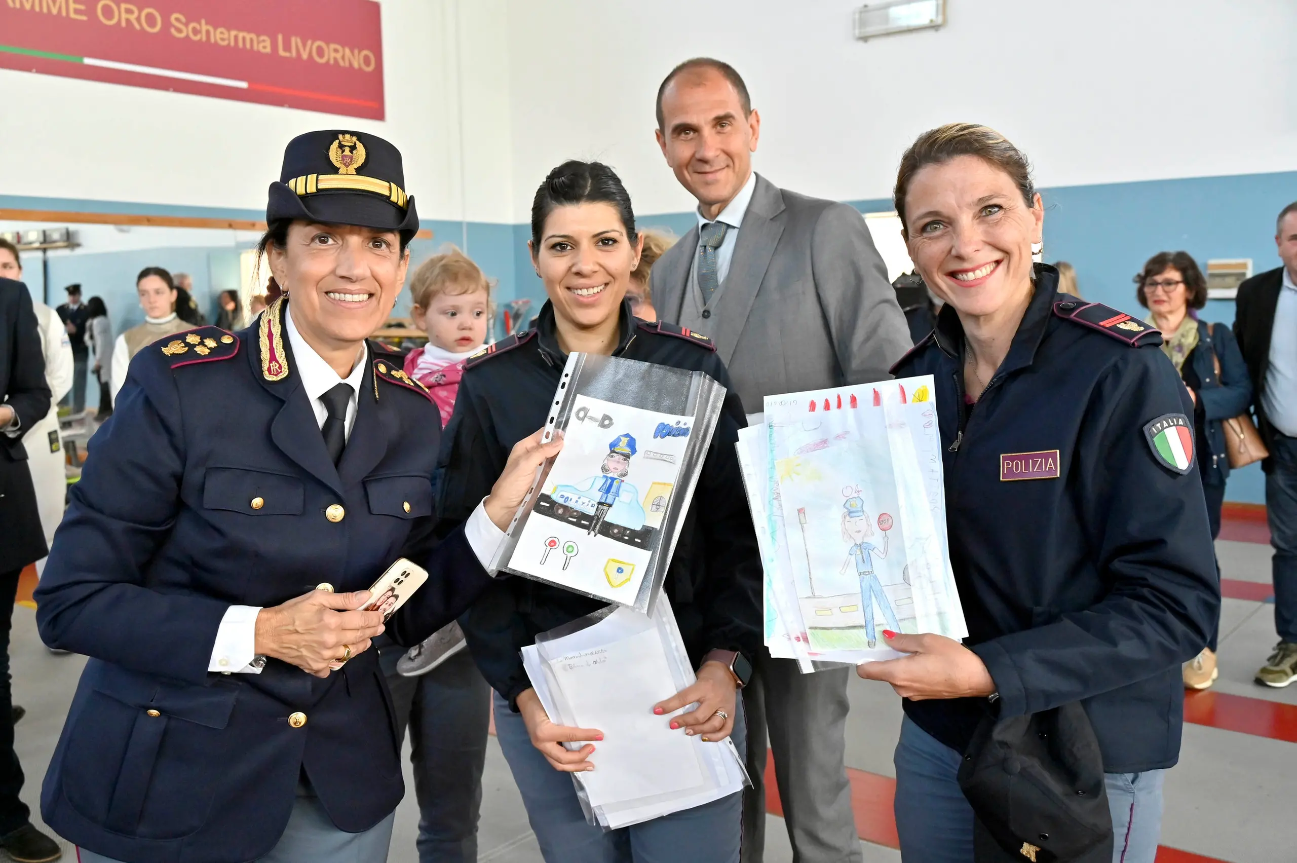 Festa della Mamma con la Polizia di Stato a Livorno